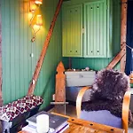 Гостевой дом Heimbrygga Restaurant &
