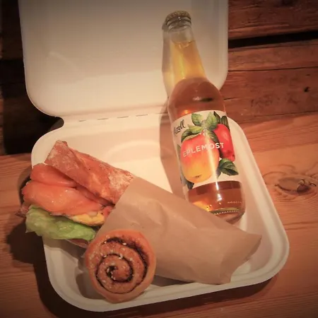 Heimbrygga Restaurant & 招待所