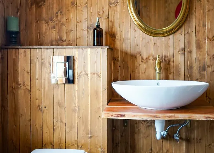 Heimbrygga Restaurant &