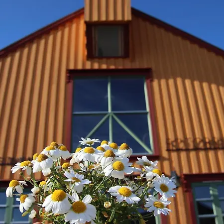 Gjestgiverier Heimbrygga Restaurant & Skrova