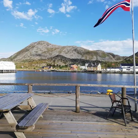 Gjestgiverier Heimbrygga Restaurant & *